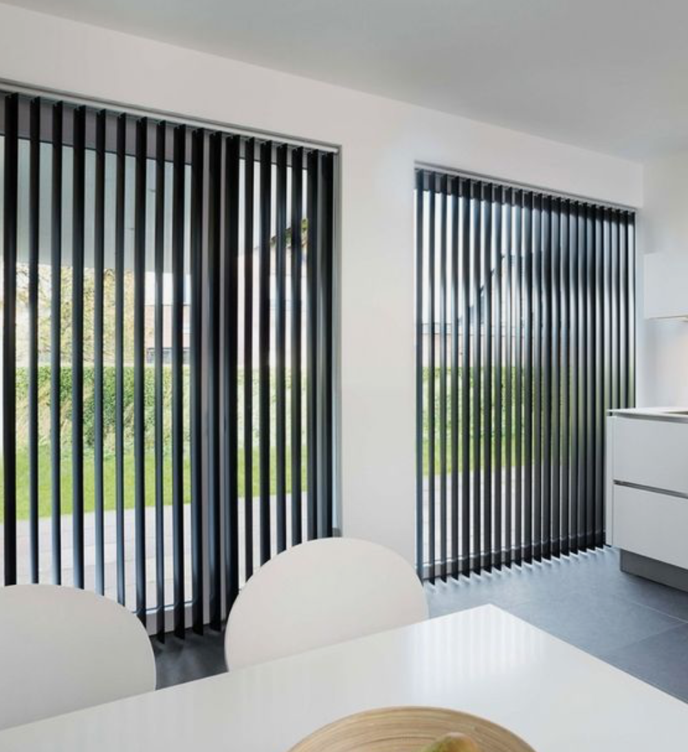 aluzje-pionowe-blinds-world-producent-rolet-i-aluzji-rolety